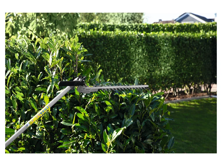 PARKSIDE® Outil de jardin multifonction sans fil PGKGA 40-Li B2. 40 V