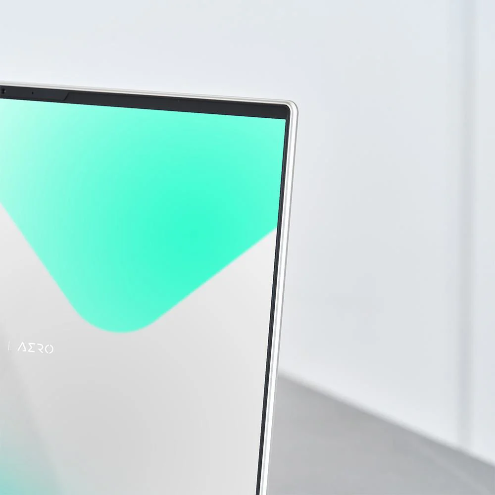 GIGABYTE AERO 16 OLED BSF-73DE994SO. 40.64 cm (16 Zoll). i7-13700H. RTX 4070 Gaming Notebook